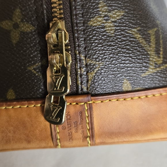Louis Vuitton Alma PM Monogram Canvas Leather Bag Vintage EXCELLENT - Picture 9 of 13